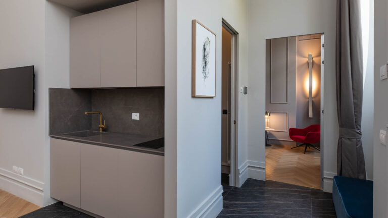 Безупречная гармония старых и новых материалов, плавный переход от традиций прошлого к современности 