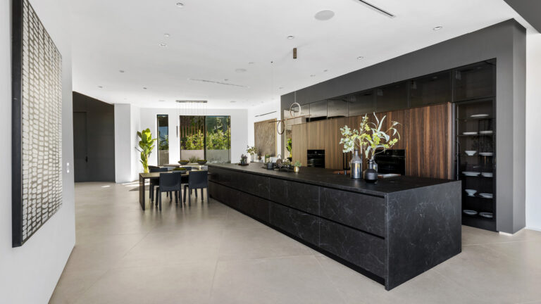 Nero Greco, Noir Desir, Pietra di Savoia Antracite