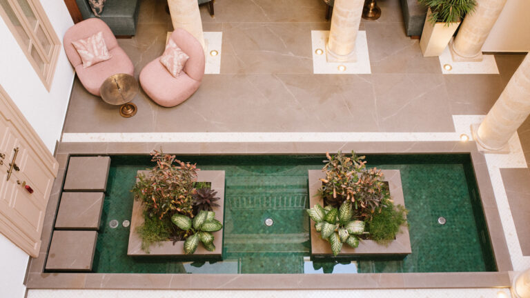 Марракеш как место, где объединились старинные ремесленные традиции и новейшие технологии производства керамики 