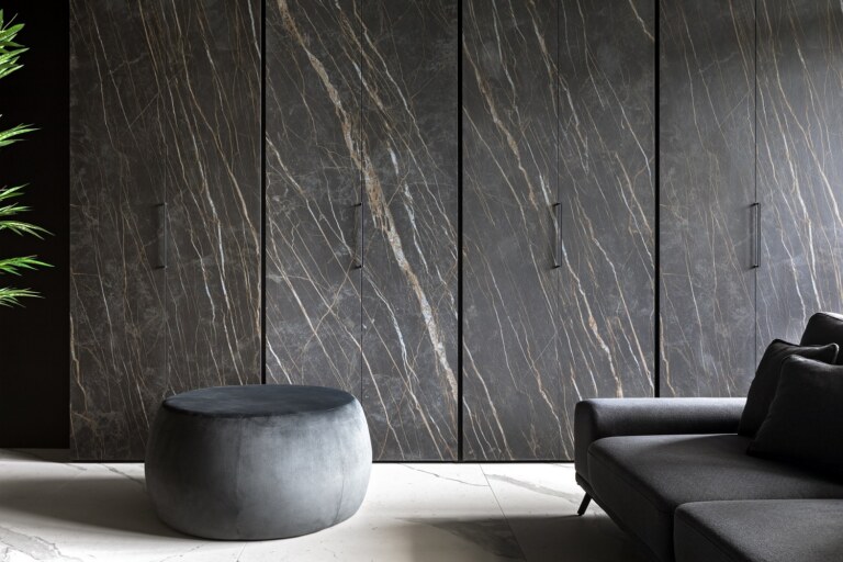 Монобрендовый шоу-рум LAMINAM в Минске