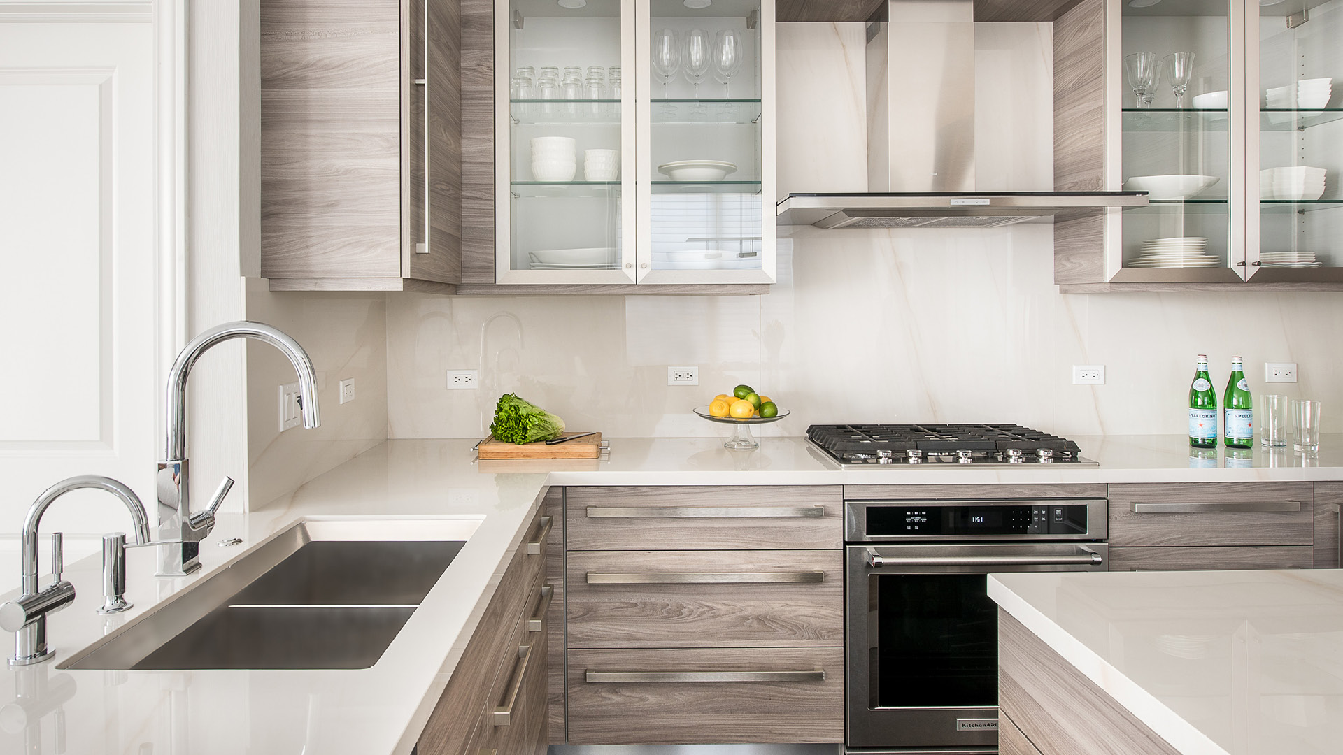 Photo inspiration: Gallery Detail: Residential Kitchen Illinois